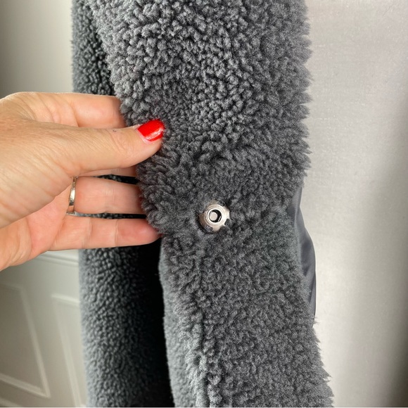 Sebby Collection Grey Teddy Sherpa Fleece NWT. SZ:S. - Picture 6 of 15